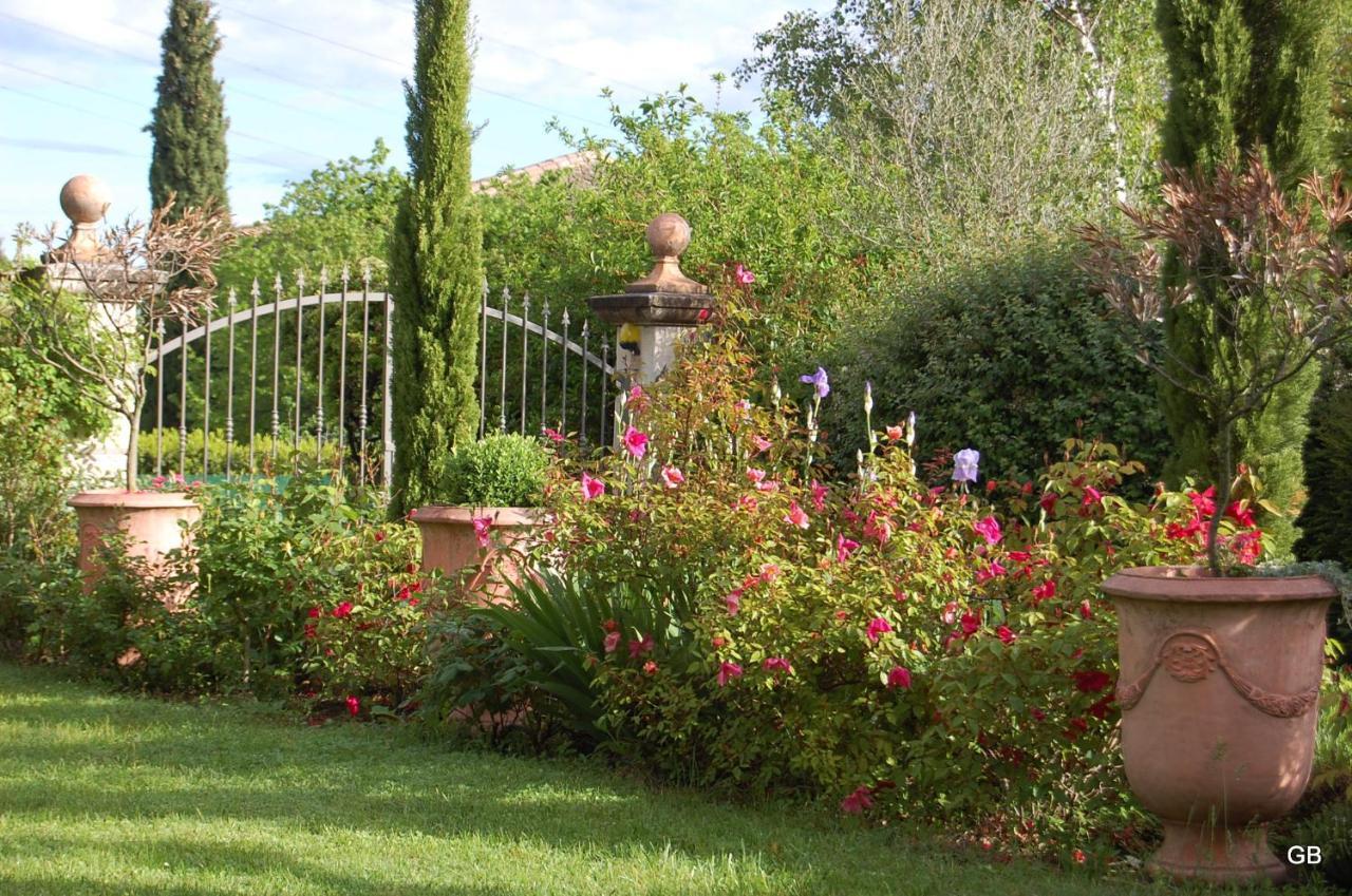 Le GITE du MAS des CLOTS Upie Extérieur photo